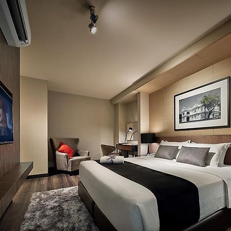 Maritime Luxury Suites Джордж Таун Екстериор снимка
