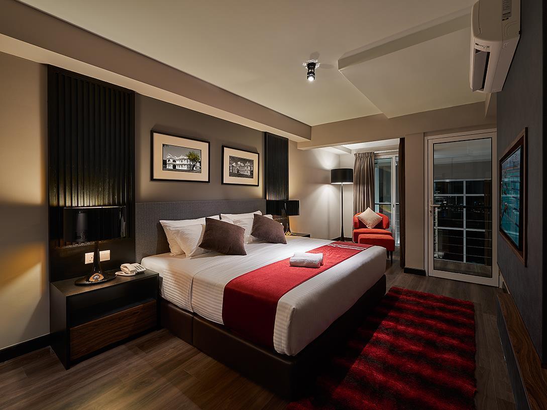 Maritime Luxury Suites Джордж Таун Екстериор снимка