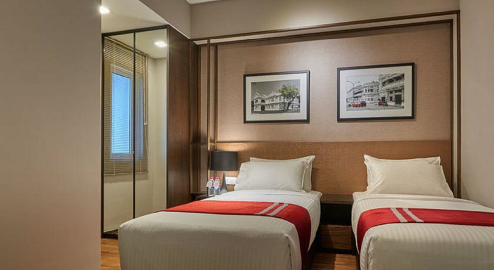 Maritime Luxury Suites Джордж Таун Екстериор снимка